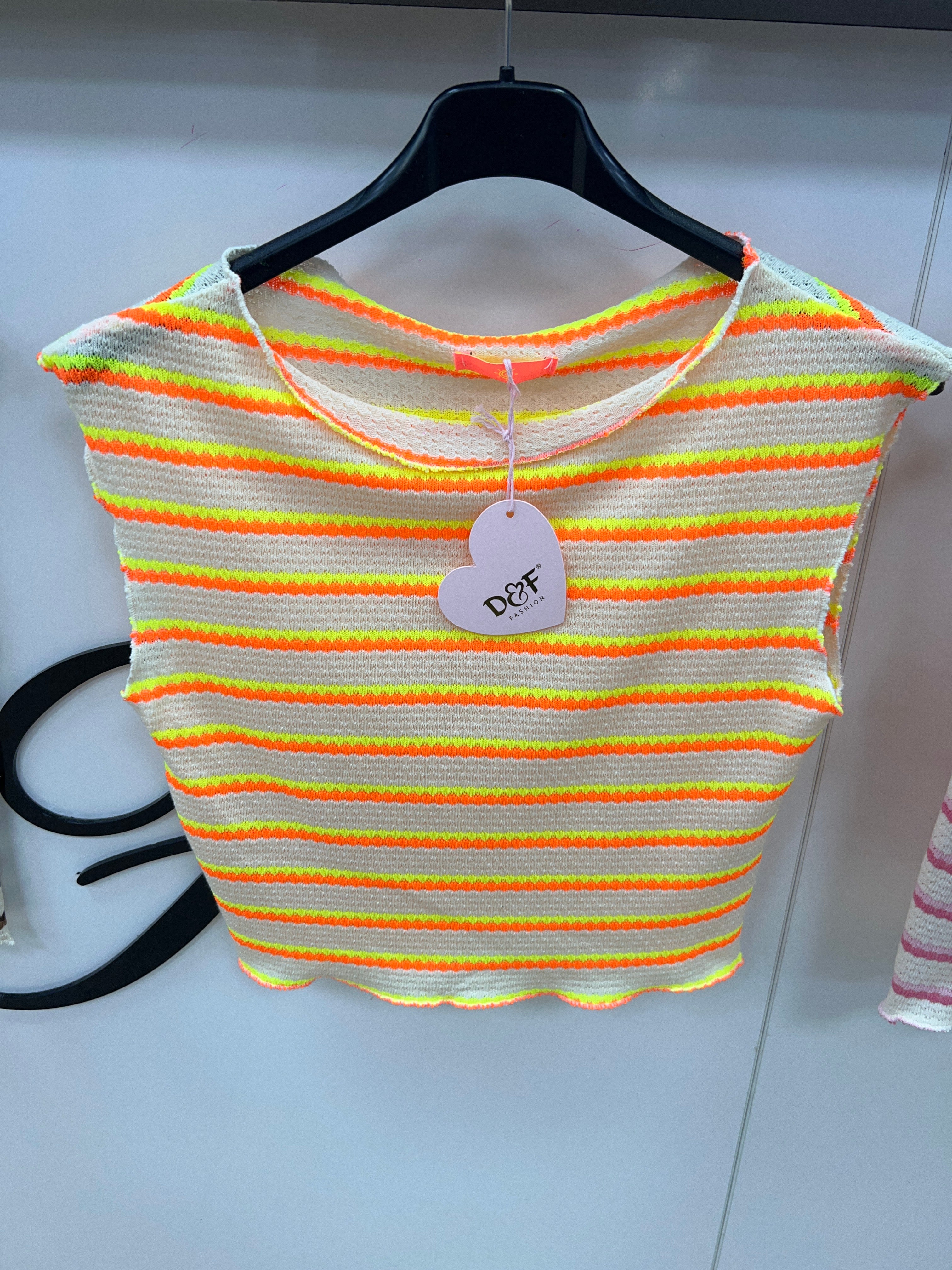 Croc Top