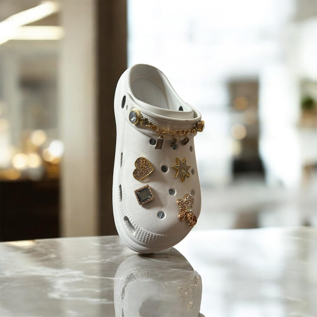 Crocs avec accessoires